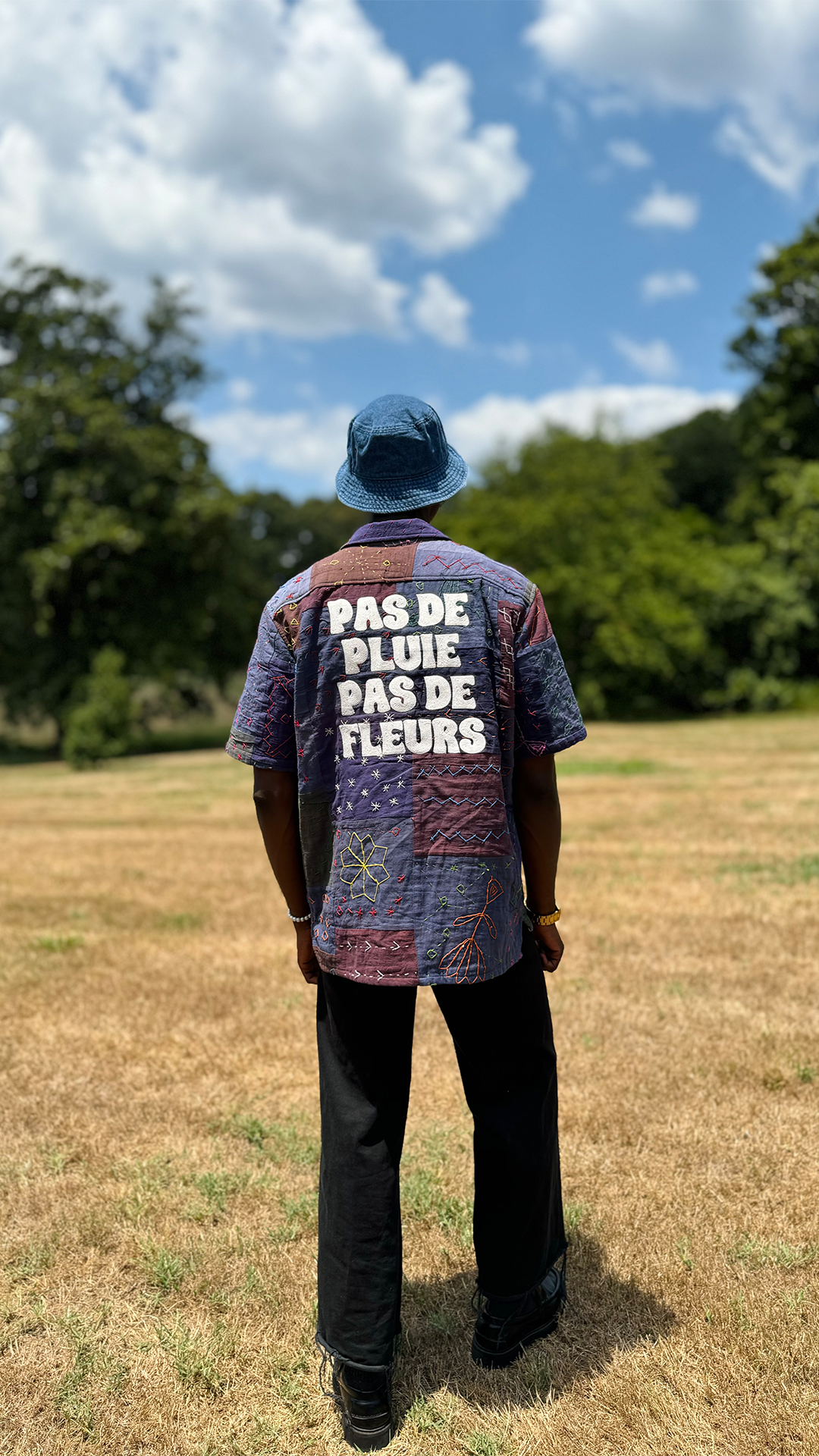 "Pas De Pluie Pas De Fleurs" Gardening Shirt (Café Itadi + BOBBY JOSEPH®)